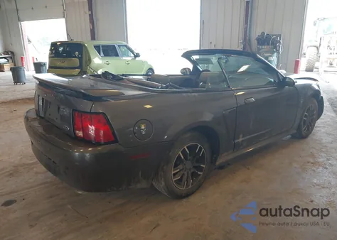 2003 Ford Mustang z USA, uszkodzony, nr VIN 1FAFP44413F347452
